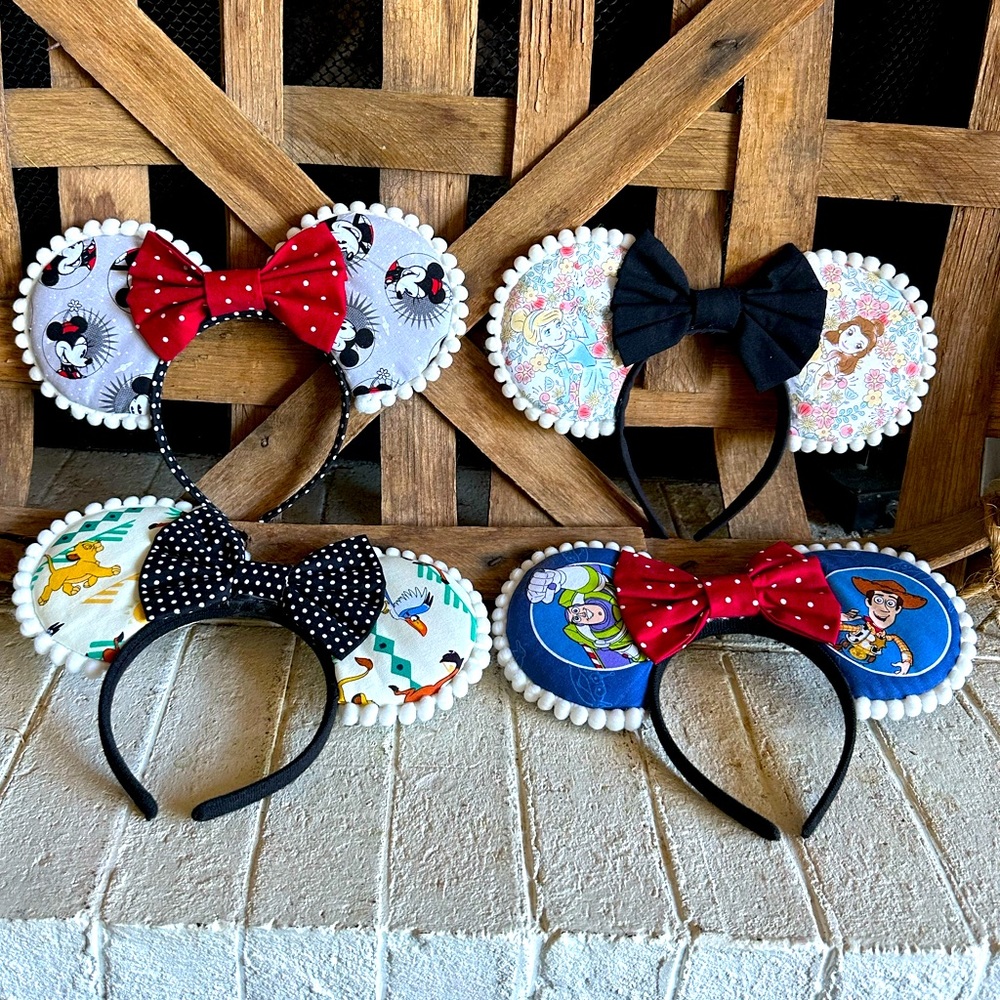 Mickey Ears, Toy Story, Lion King, princesses and Mickey and Minnie set of 4 #33